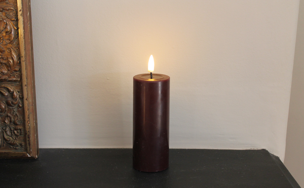 Pillar Candle in Bourgogne - 12.5cm long by 5cm wide