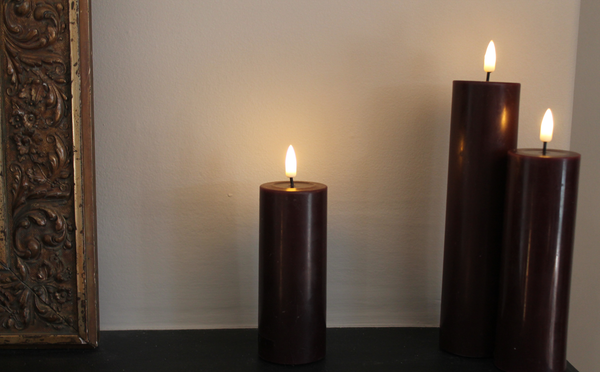 Pillar Candle in Bourgogne - 12.5cm long by 5cm wide