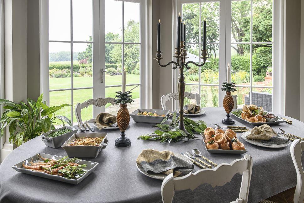 Ceramic ovenware